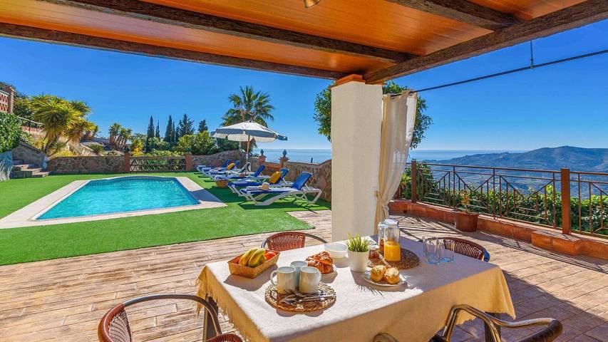 Chalet para 6 personas, con balcón/terraza y piscina - 1
