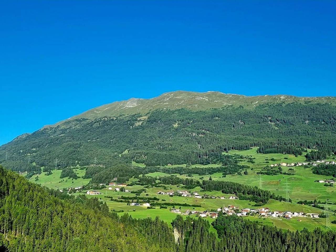 Gästeheim Lederle - Einzelzimmer X- Large, Dusche, Wc, 1 Schlafraum in Jerzens, Bezirk Imst