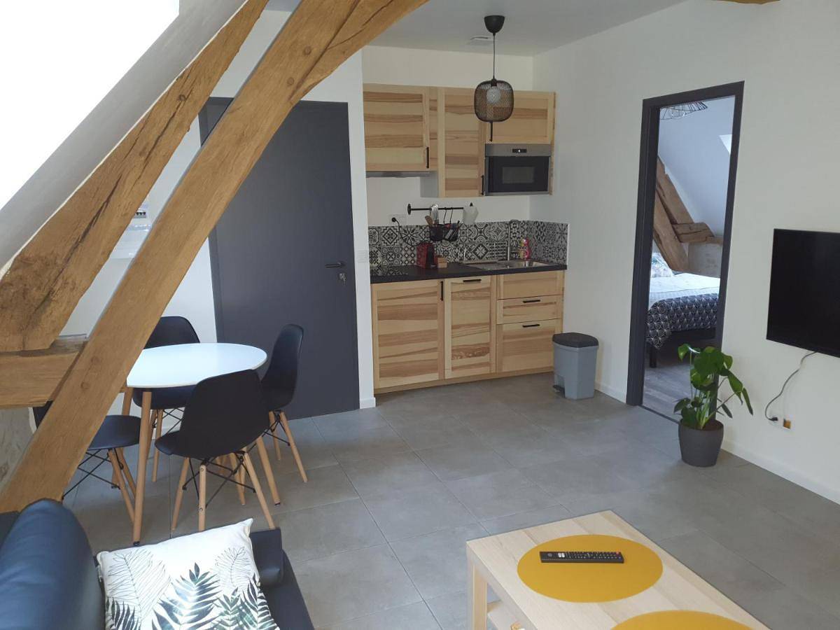Appartement entier, One-Bedroom Apartment in Gisors, Région de Les Andelys