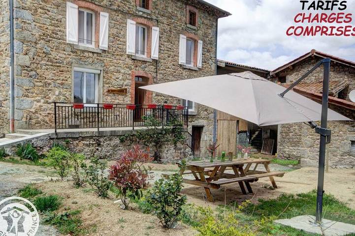 Gîte pour 12 personnes, avec jardin