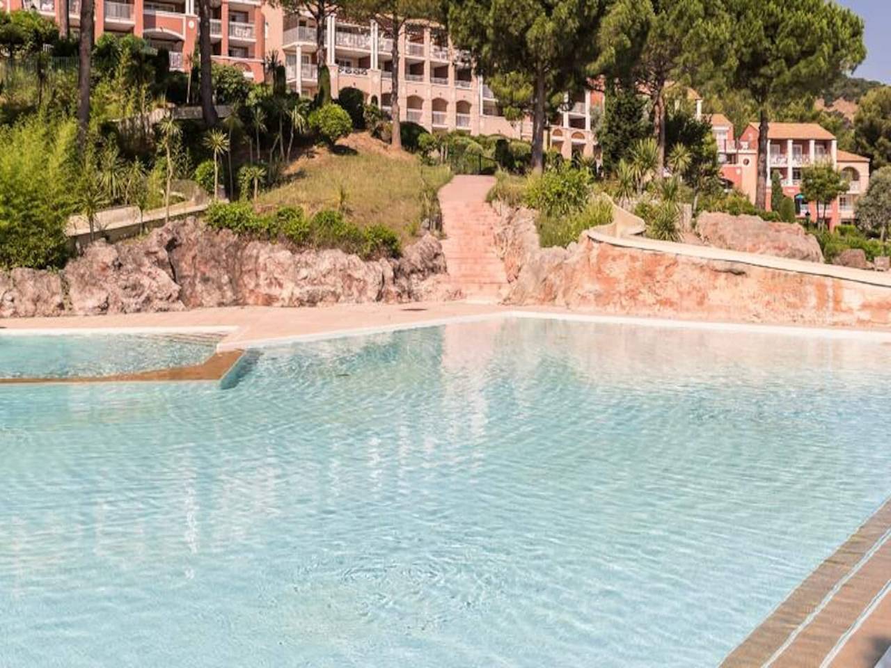 Ganze Wohnung, Studio 5 Personen - Komfort in Le Dramont, Saint-Raphaël