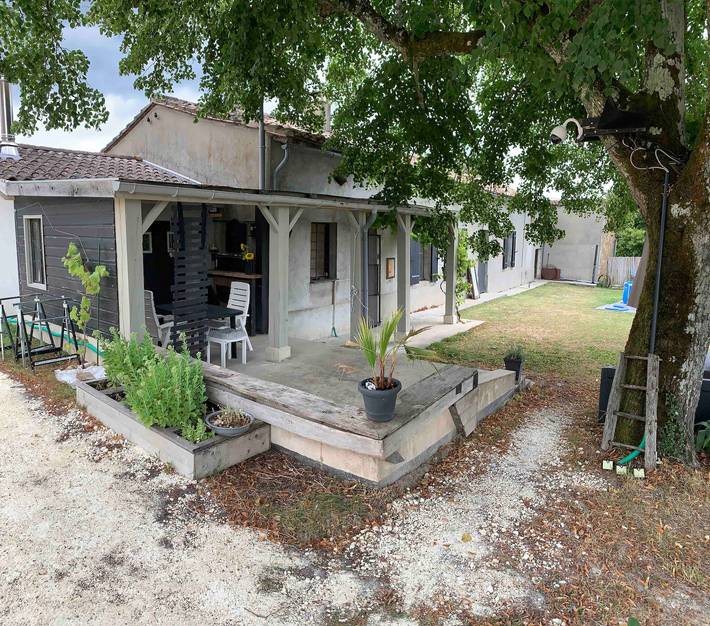 Vacation rental for 4 people, with yard in Charente-Maritime