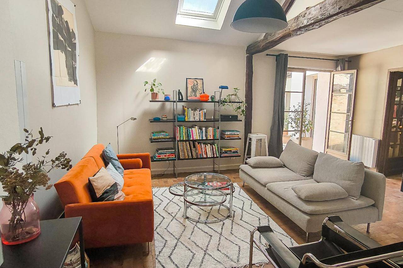 Maison de charme 10 personnes, cœur du village, 1h30 Paris in Égreville, Seine-et-Marne