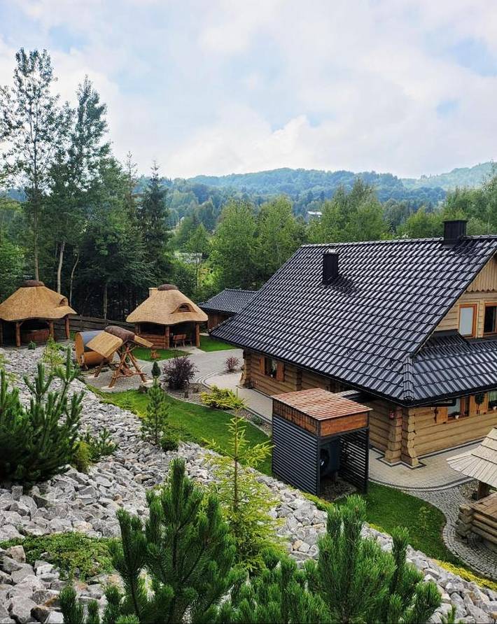 Dom dla 10 osób, z Balkon i Jacuzzi oraz Taras i Ogród w Kamesznica