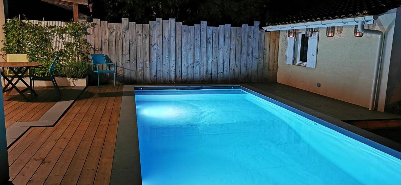 Appartement entier, Perfect Studio - au calme avec terrasse, jardin, piscine in Libourne, Région de Libourne