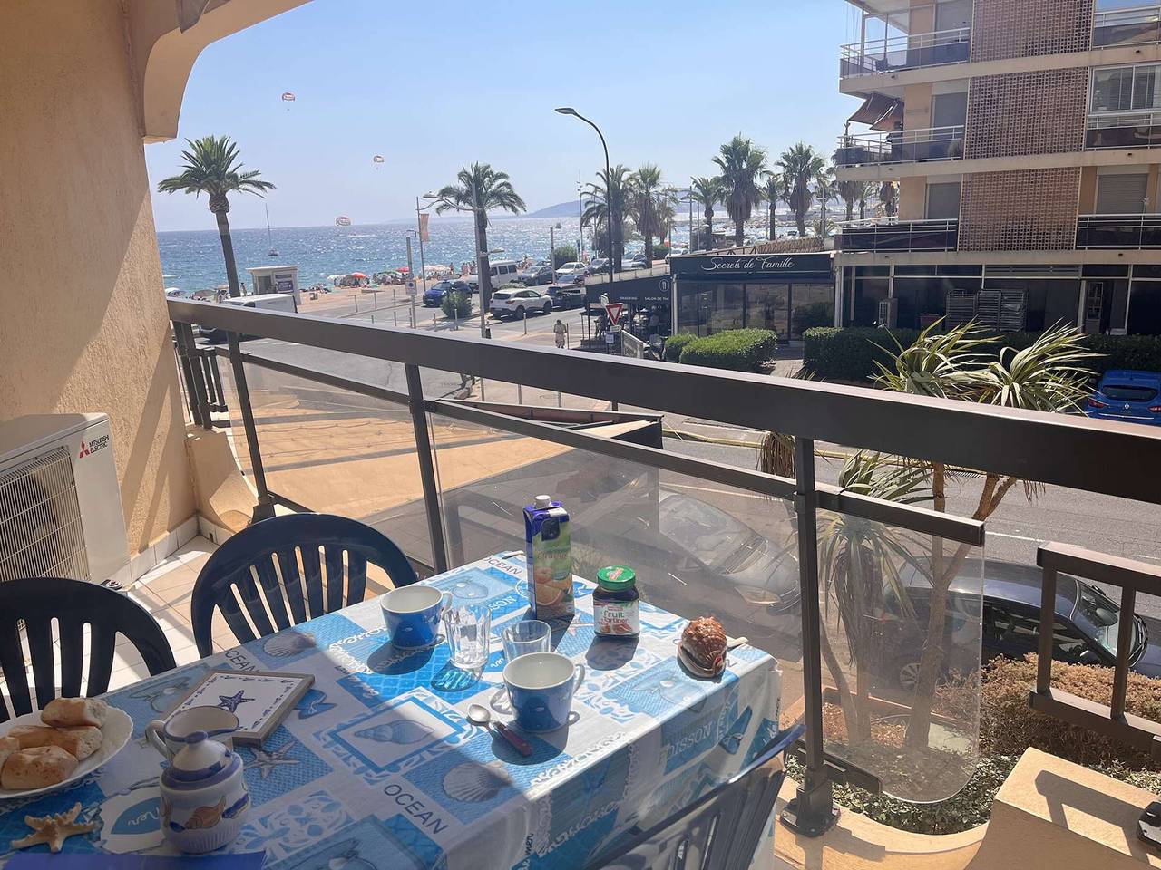 Appartement entier, Appartement 2 pièces à Fréjus, proche plage in Fréjus Plage, Fréjus