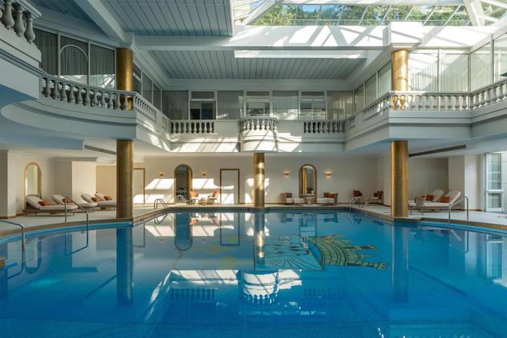 Hôtel pour 2 personnes, avec piscine ainsi que sauna et jardin, animaux acceptés