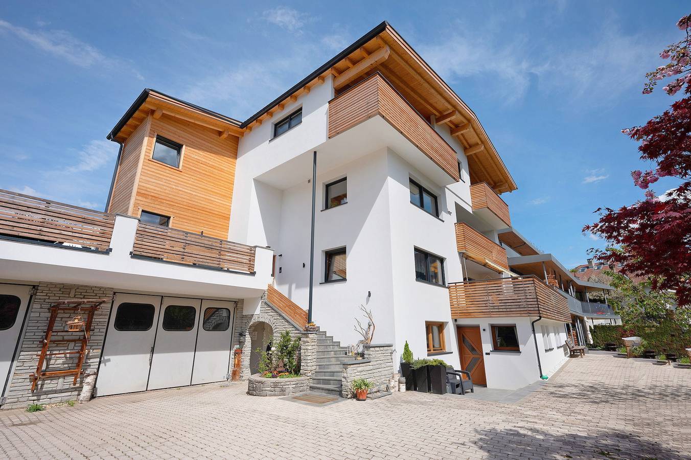 Ganze Wohnung, Ferienwohnung "Haus Mader 3" mit Bergblick, privater Terrasse und Wlan in Reischach Südtirol, Bruneck