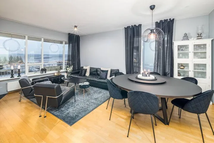 Ferienwohnung für 6 Personen, mit Garten und Ausblick sowie Seeblick - 1