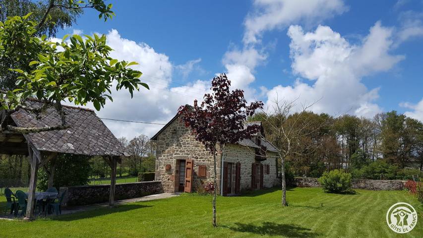 Gîte pour 4 personnes, avec jardin - 1