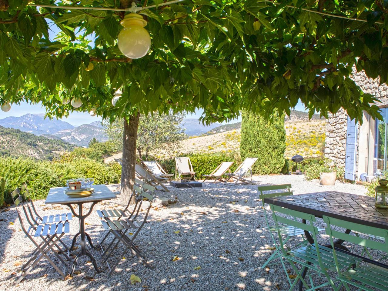 Mas Provençal avec piscine privée et clime in Montaulieu, Région de nyons