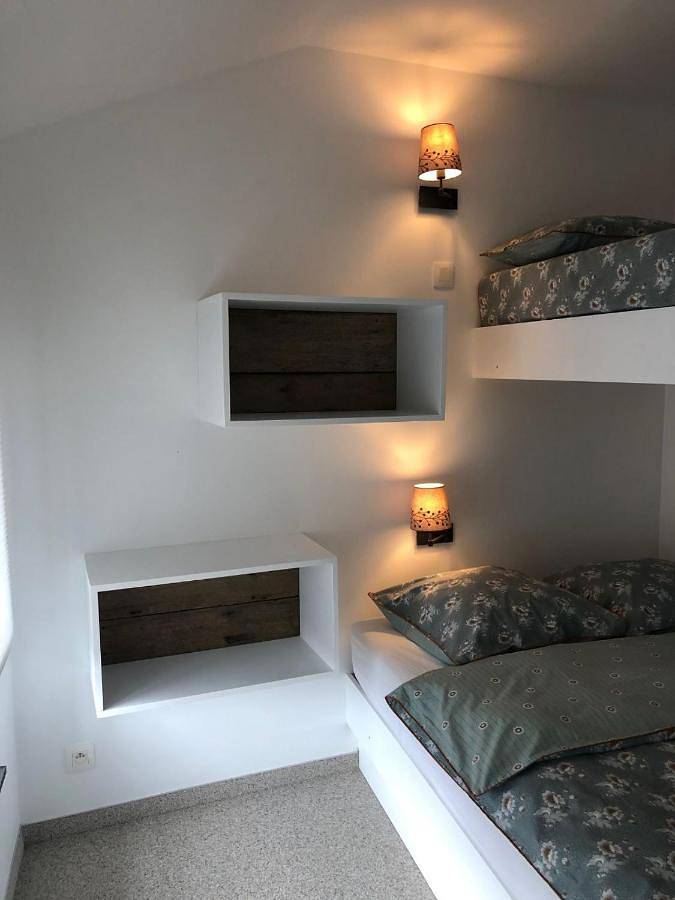 Four-Bedroom House in Limbourg, Région de Liège