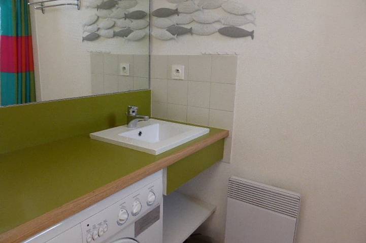 Pequeña casa 4 personas "Pointe de Vallières" aparcamiento privado, playa 300m. in Saint-Georges-de-Didonne, Côte de Beauté