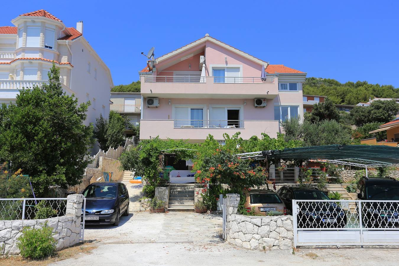 Cijeli apartman, Jednosobni apartman uz plažu Poljica, Trogir A-19316-b in Poljica, Splitsko-dalmatinska županija