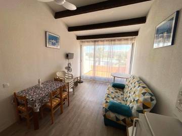 Gîte pour 4 personnes, avec piscine à Vebron