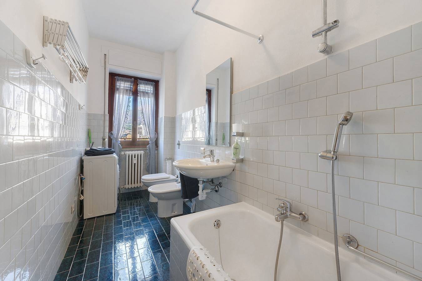 Ganze Wohnung, La terrazza sull’Adda – Apartment mit Seeblick in Malgrate, Westliche Bergamo-Alpen