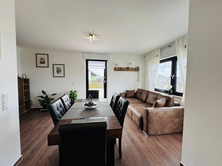 Ferienhaus für 8 Personen, mit Garten und Balkon, kinderfreundlich - 1