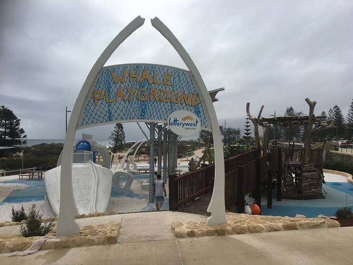 Holiday rental for 10 people, with balcony in Perth