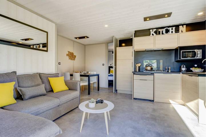 Mobil home pour 5 personnes, avec jardin ainsi que piscine et terrasse, adapté aux familles à Portiragnes - 4