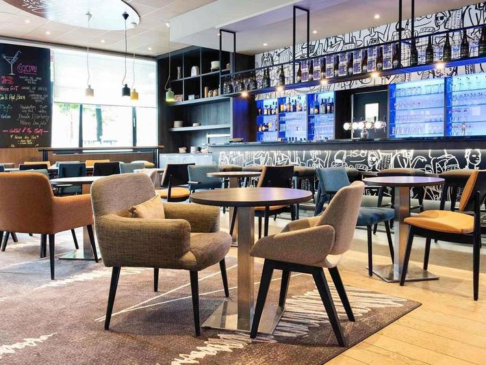 Hôtel pour 3 personnes, avec terrasse et vue dans Gare De Bruxelles Midi - 2