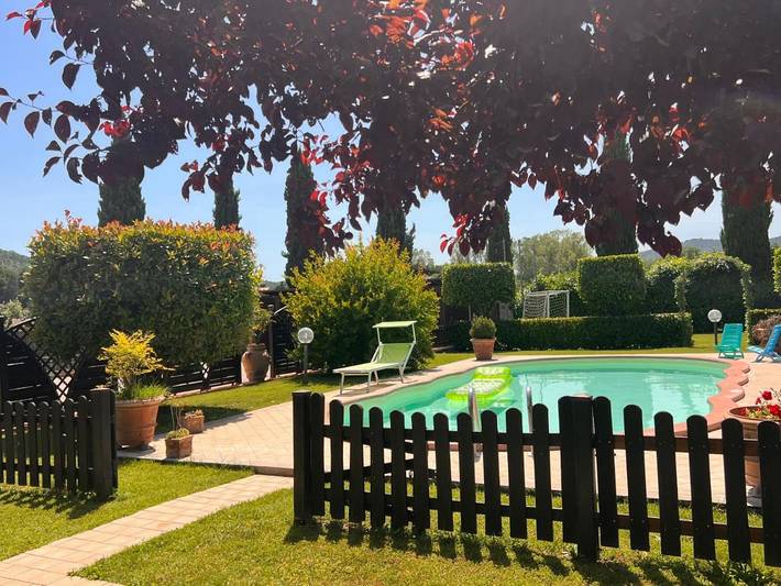 Casa vacanza per 6 persone, con panorama e giardino nonché piscina - 1