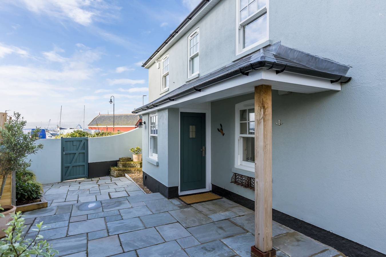 Lobster Cottage - Stone's Throw from  Poole Quay in Poole, Poole Harbour