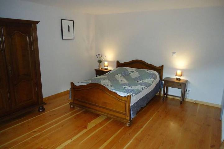 Gîte pour 6 personnes, avec jardin à Saint-Bresson - 4