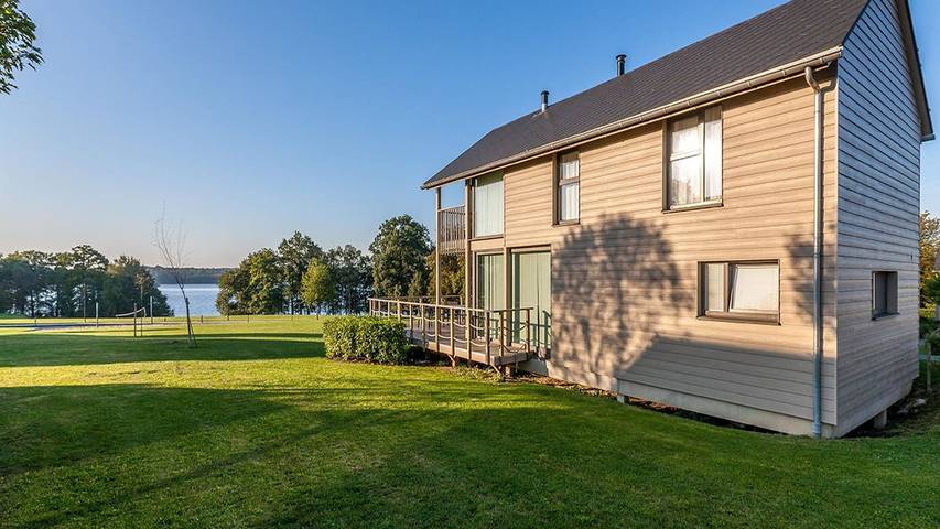 Maison de vacances pour 6 personnes, avec terrasse, animaux acceptés à Froidchapelle