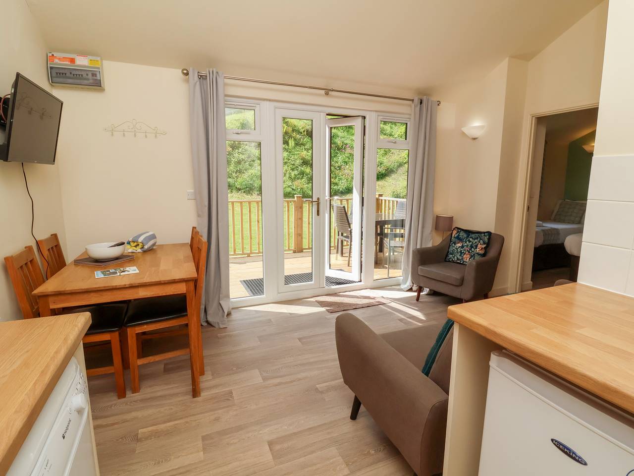 Chalet Log Cabin L6 in Combe Martin, Exmoor