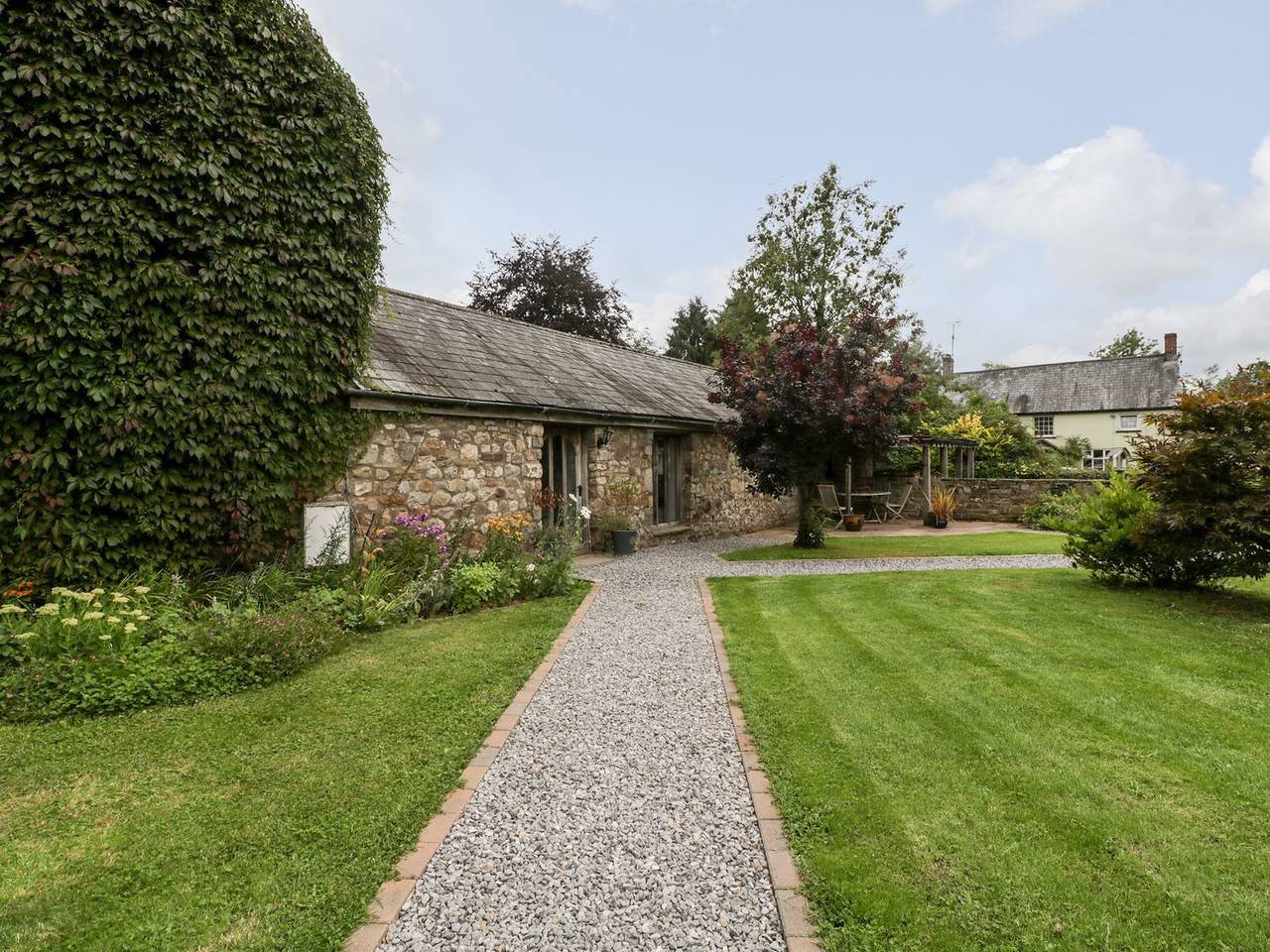 Mistletoe Cottage in Brecon Beacons