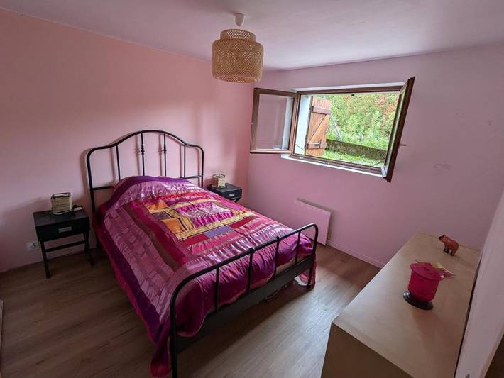 Location de vacances pour 4 personnes, avec vue ainsi que jardin et terrasse à Saint-Pierre-d'Albigny - 2