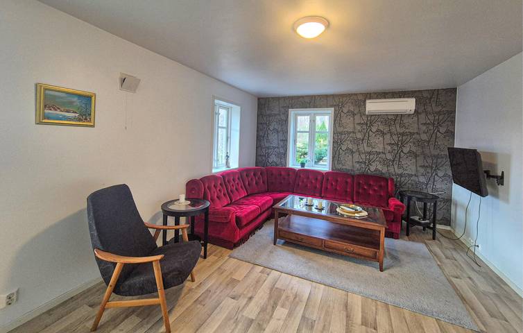 Ganze Ferienwohnung, Ferienwohnung für 6 Personen mit Terrasse in Forsand