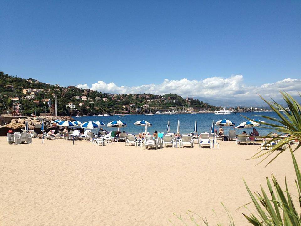 Four-Bedroom Holiday Home in Théoule-sur-Mer, Massif de l'Esterel