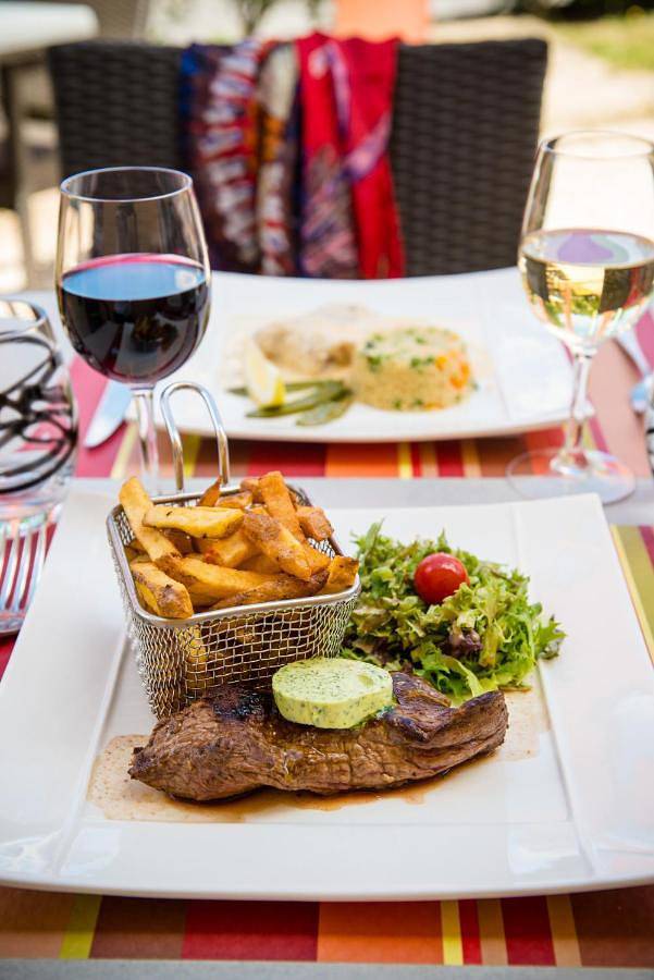 Hôtel pour 2 personnes, avec jacuzzi et terrasse à Saint-Herblain - 4