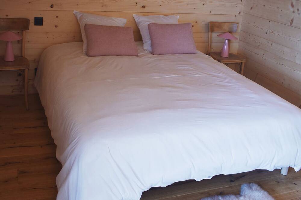 Entire apartment, Nouveau - Charmant Demi-chalet à la Montagne 