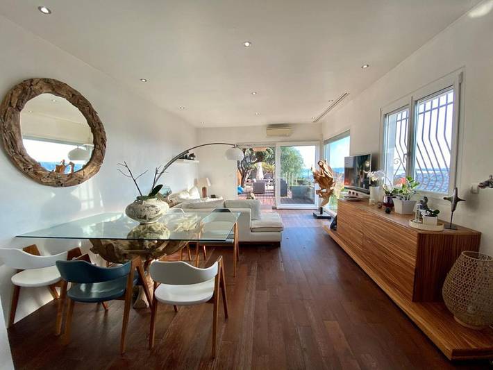Villa pour 4 personnes, avec Balcon et Terrasse ainsi que Jardin et Piscine à Nice - 4
