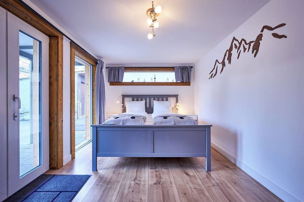 Apartamento entero, Fantastic 2 Bedroom Garden Apartment with Mountain View in Interlaken in Interlaken, Lago de Thun