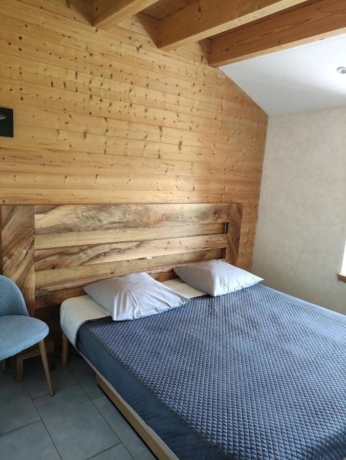Ferme du bois joli in Marigny (Jura), Jura Francais
