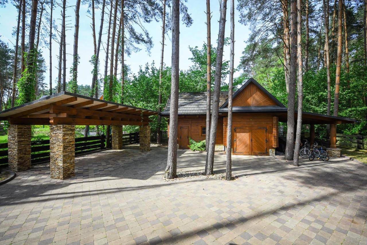 Dom "Rezydencja w Dolinie Tanwi"- Roztocze in Roztocze