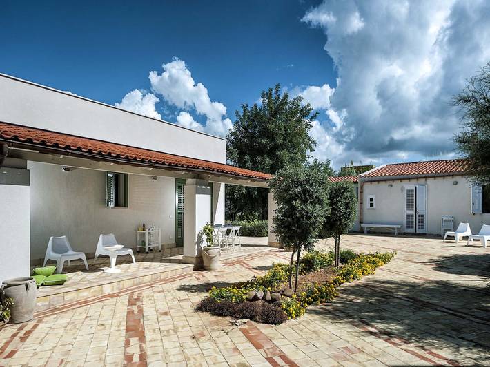 Location de vacances pour 9 personnes, avec terrasse et jardin à Mazara del Vallo - 2