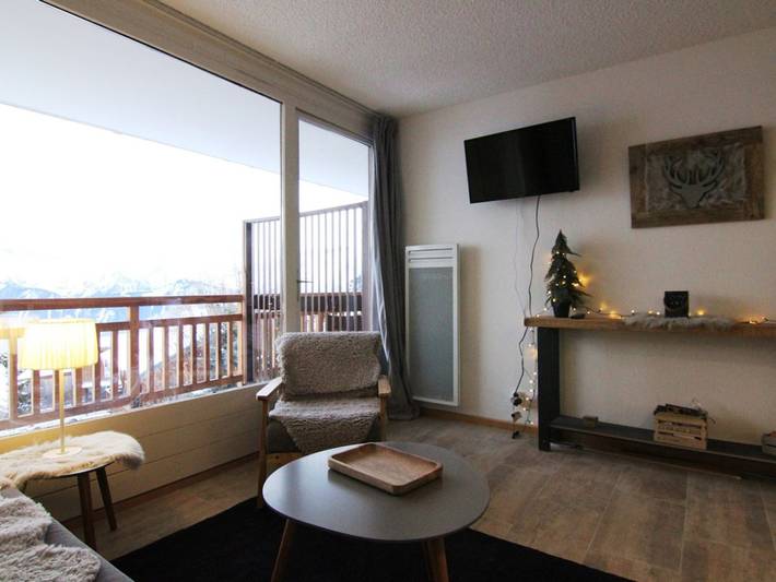 Ganze Wohnung, Gemütliches 24m² Studio für 4 Personen mit Südbalkon und Parkplatz in L'Alpe d'Huez in Huez, Nationalpark Écrins