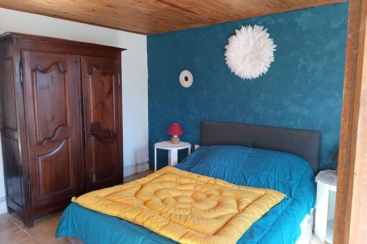 Location de vacances pour 15 personnes, avec balcon et jardin, animaux acceptés à Mostuéjouls - 2