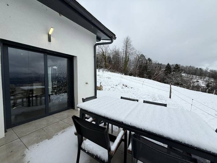Gîte pour 6 personnes, avec vue ainsi que jardin et vue sur le lac à La Motte-Servolex - 4