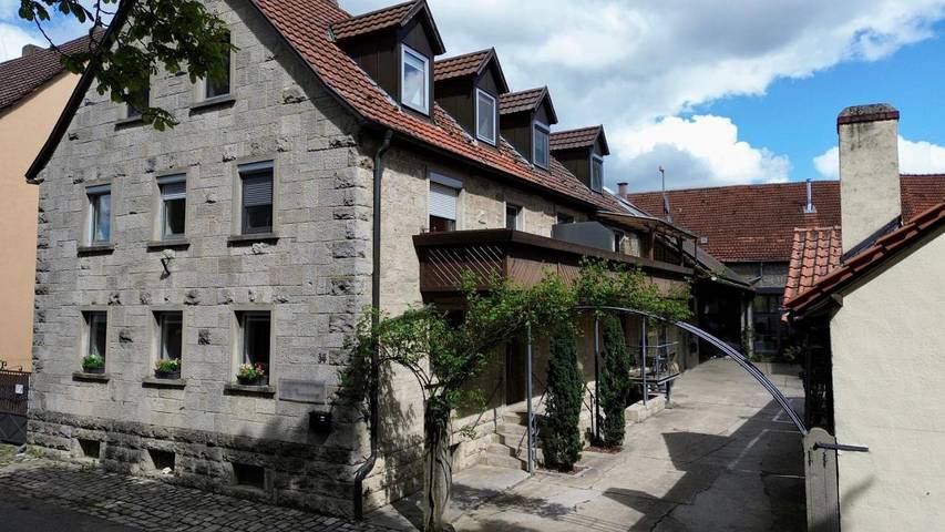 Ferienwohnung für 4 Personen, mit Terrasse in Ochsenfurt