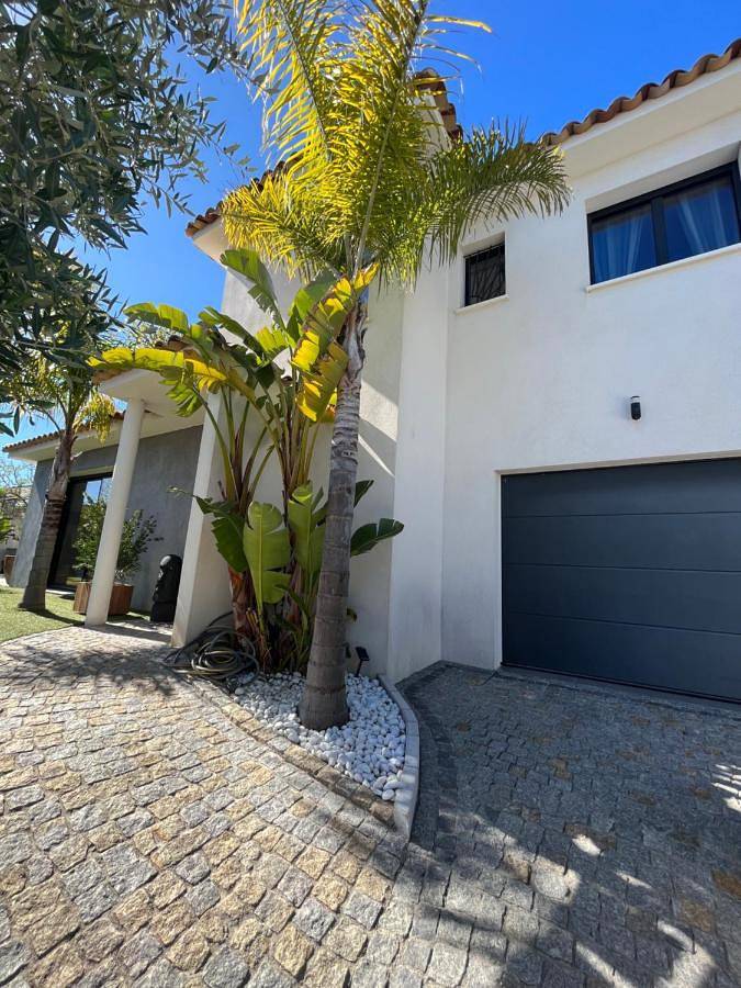 Villa pour 4 personnes, avec vue ainsi que piscine et jardin dans Saint-Aygulf - 2