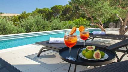 Ferienhaus für 6 Personen, mit Haustier in Krvavica