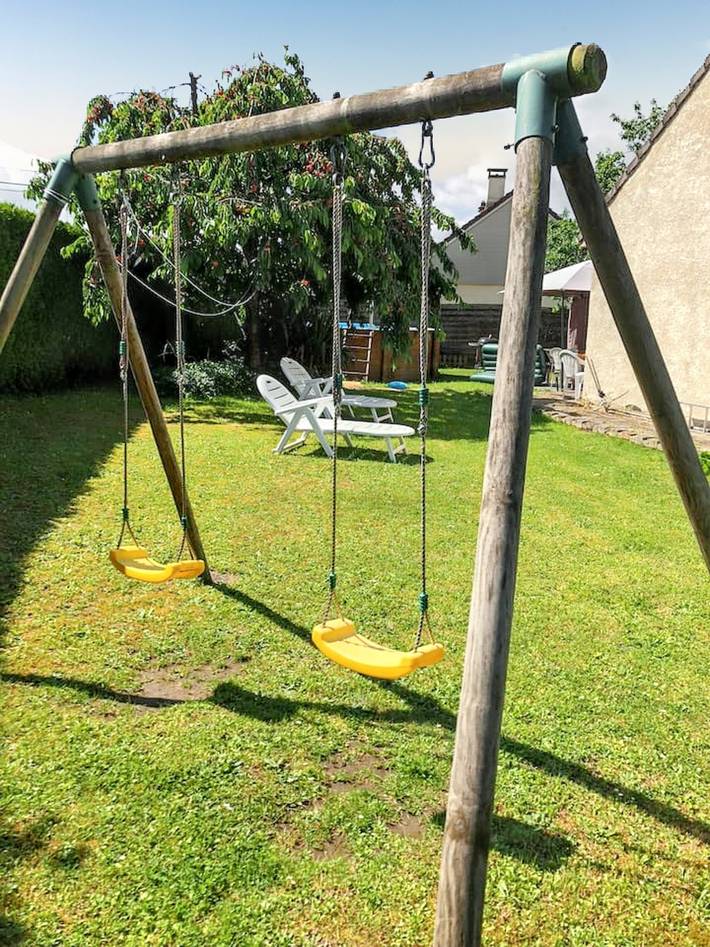 Villa pour 8 personnes, avec terrasse ainsi que jardin et piscine dans Oise - 4