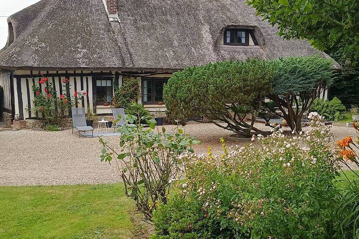 Gîte pour 4 personnes, avec terrasse et jardin