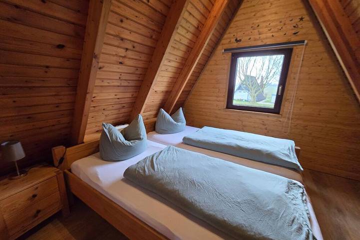 Ferienhaus für 4 Personen, mit Terrasse und Garten, mit Haustier in Carolinensiel - 2