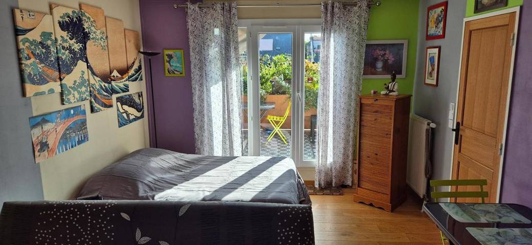 Cottage pour 3 personnes, avec terrasse dans Éragny-sur-Oise